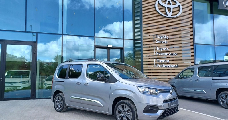 Toyota Proace City Verso cena 135900 przebieg: 11793, rok produkcji 2022 z Kleczew małe 596
